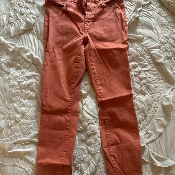 Mother Denim “The Looker Crop” in color play date, size 27 - Picture 2 of 6